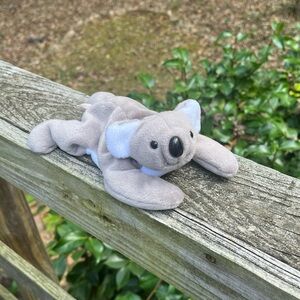 Retired 1996 Ty Gray and White Koala Mel Plush